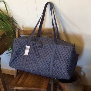 Vera Bradley large duffel bag